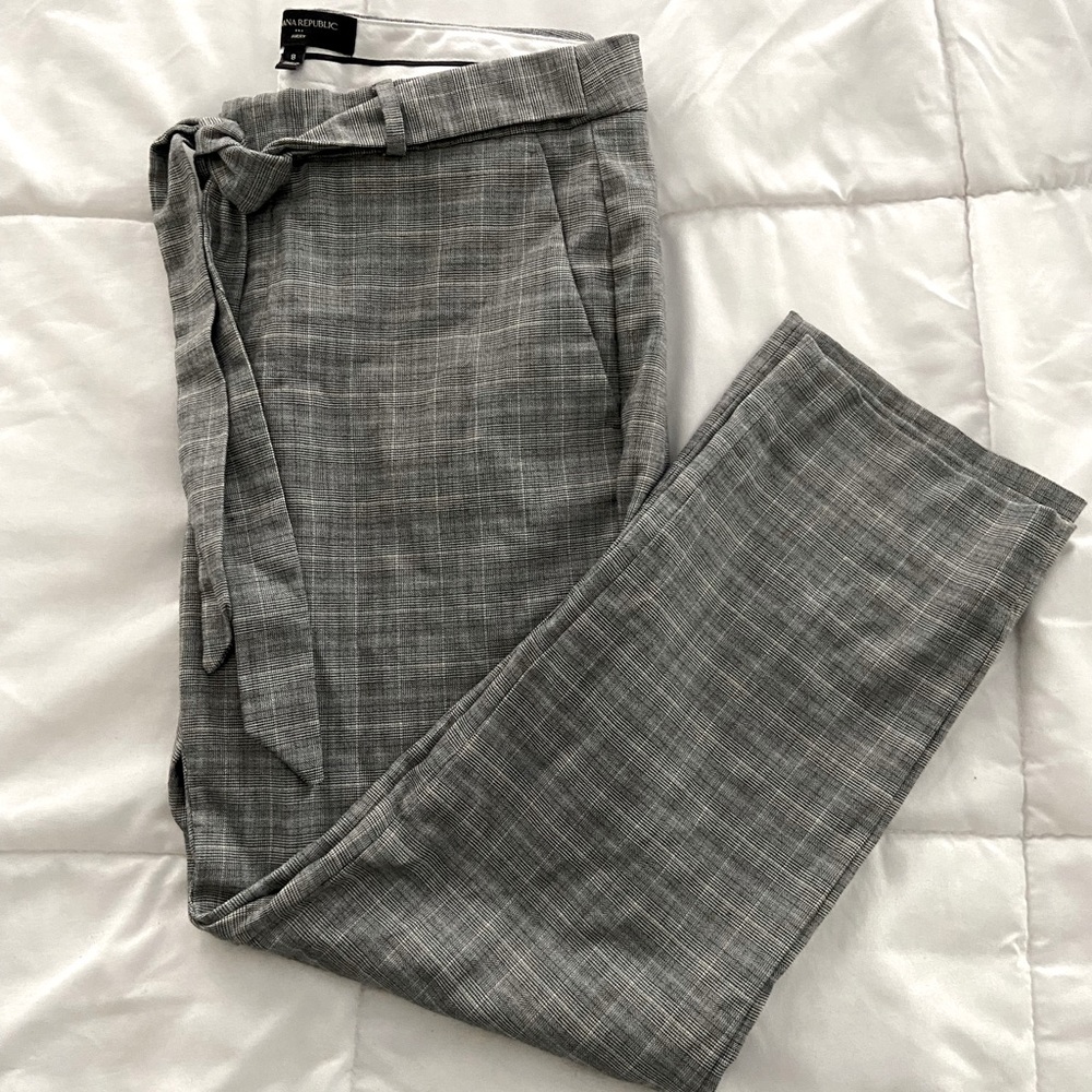 Banana Republic cropped pants, size 8